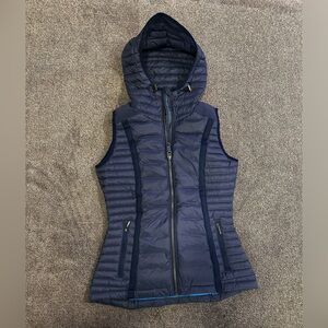 Kuhl women’s Navy blue vest